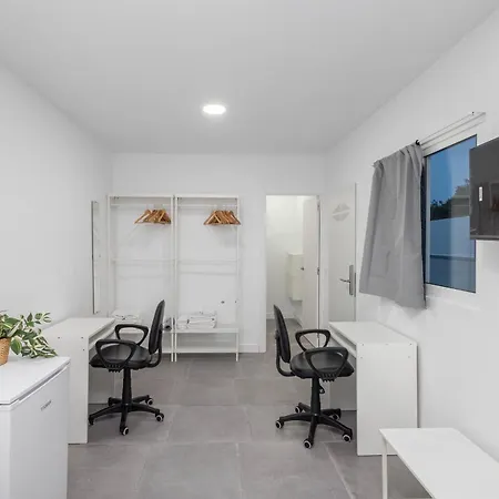 Pensión Coliving Mol-terrace, En-suite Bathroom, Fridge & Tv Las Palmas de Gran Canaria